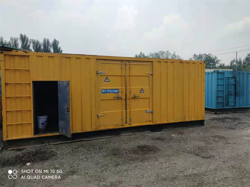 源汇200KW柴油发电机组需要配备什么型号的电缆线？